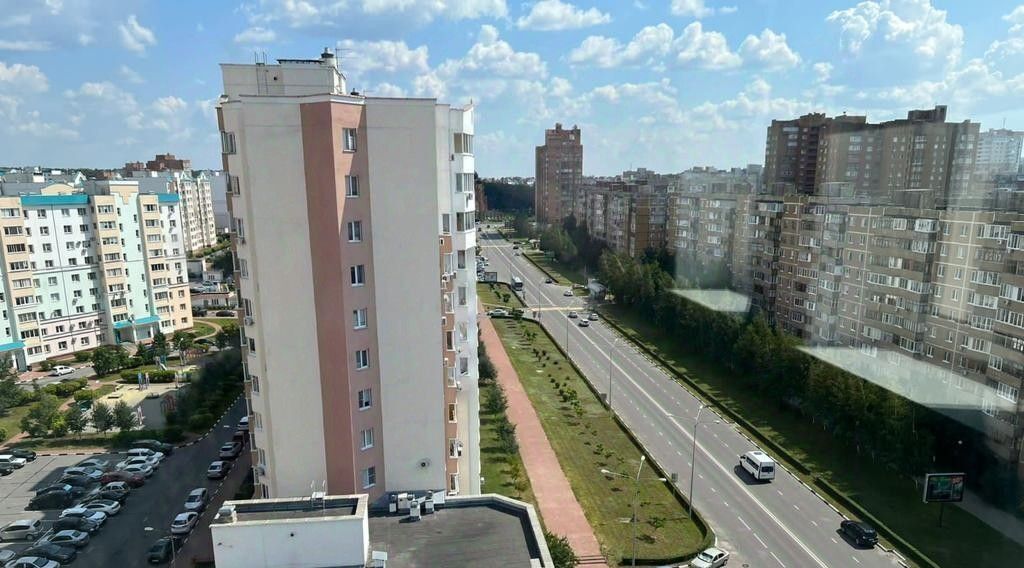 квартира г Старый Оскол Степной микрорайон 13 фото 18