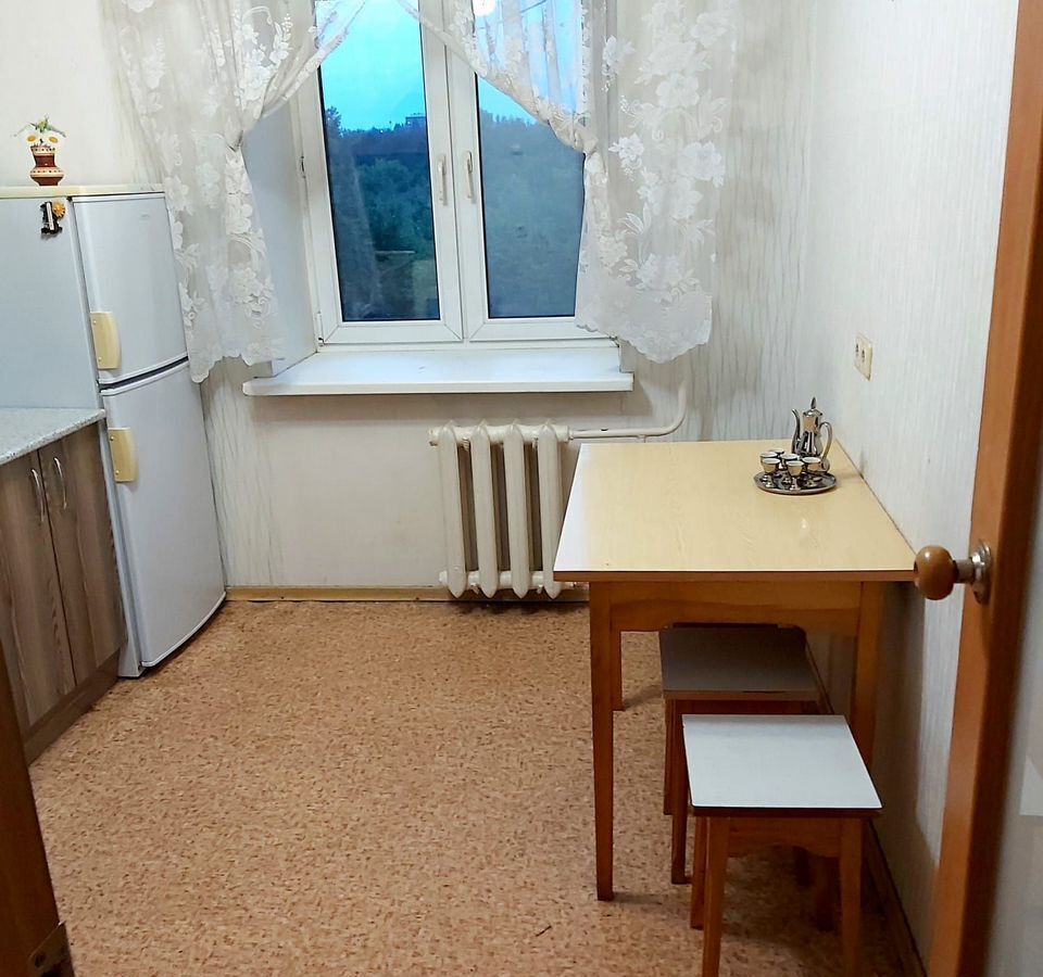 квартира г Иркутск р-н Ленинский ул Розы Люксембург 7д фото 1