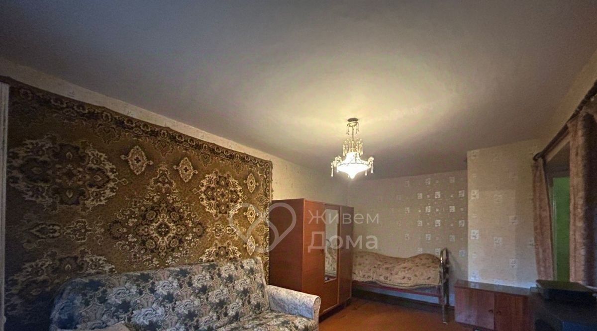 квартира г Волгоград р-н Кировский ул им. Одоевского 80а фото 2