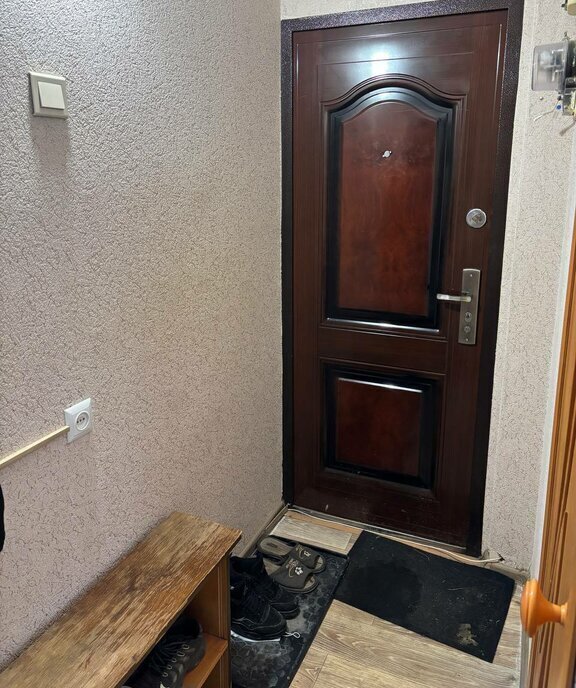 квартира г Тольятти р-н Центральный ул Ленинградская 34 фото 1