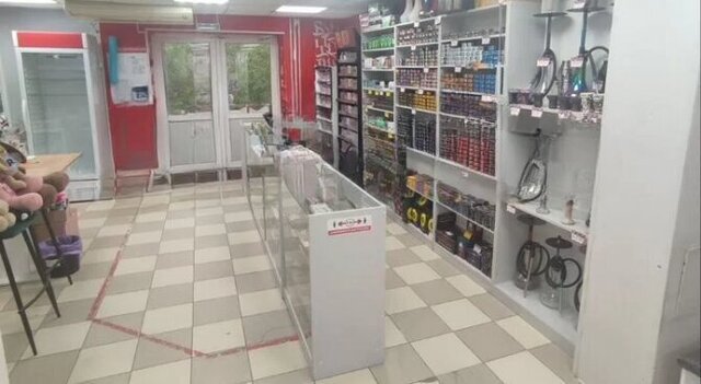 торговое помещение Буревестник дом 17к/2 фото