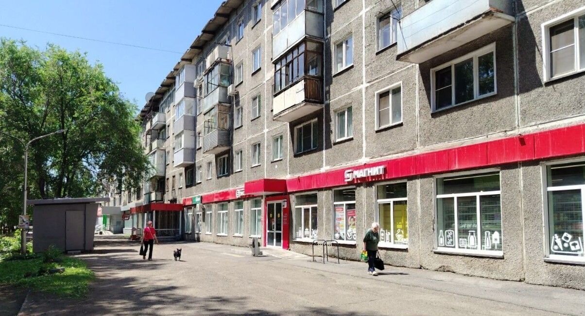 торговое помещение г Новокузнецк р-н Центральный ул Грдины 1 фото 1