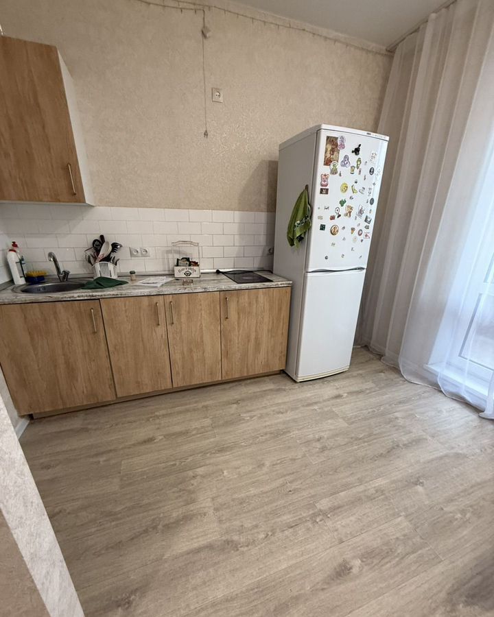 квартира г Омск р-н Кировский ул Взлетная 13/1 фото 8