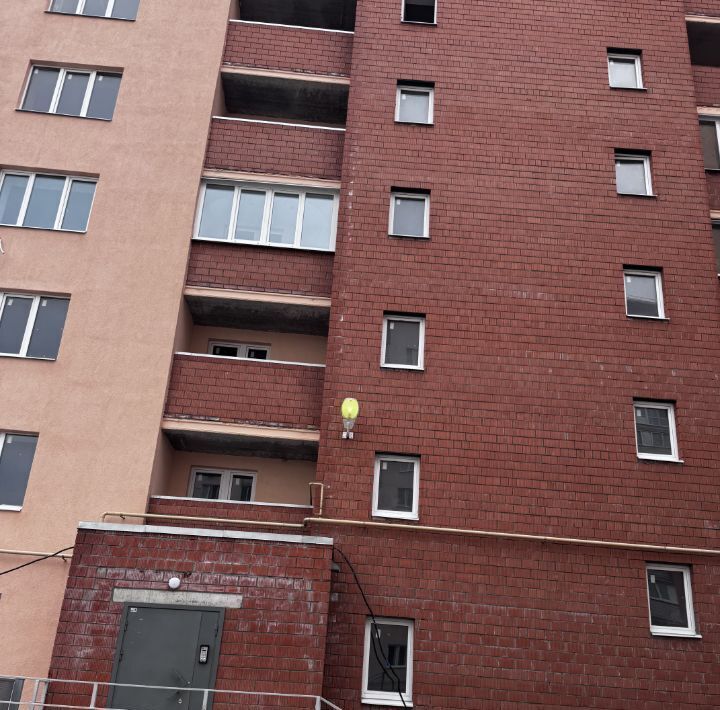 квартира г Саратов р-н Волжский ул Весенняя 10а фото 15