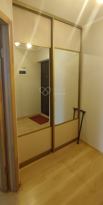 квартира г Волгоград р-н Кировский ул им. Козьмы Минина 10 фото 9