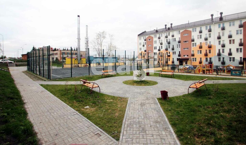 квартира г Ялуторовск ул Свободы 164к/3 фото 1