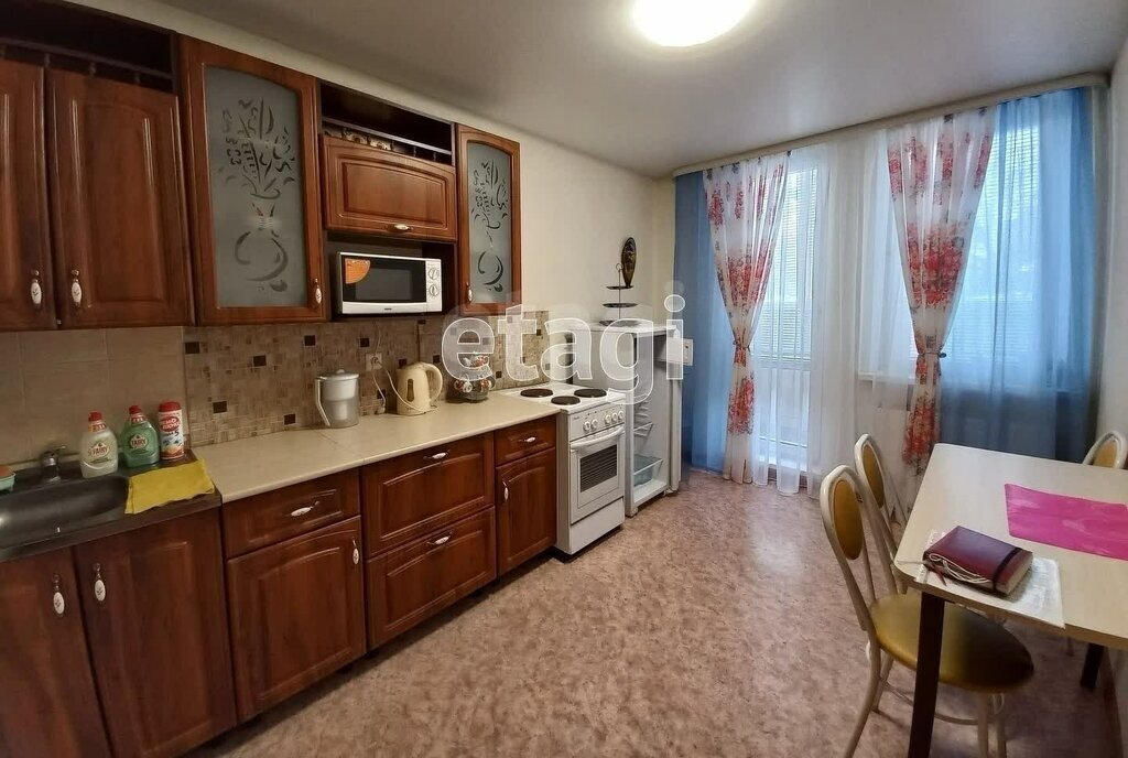 квартира г Ялуторовск ул Свободы 164к/3 фото 6