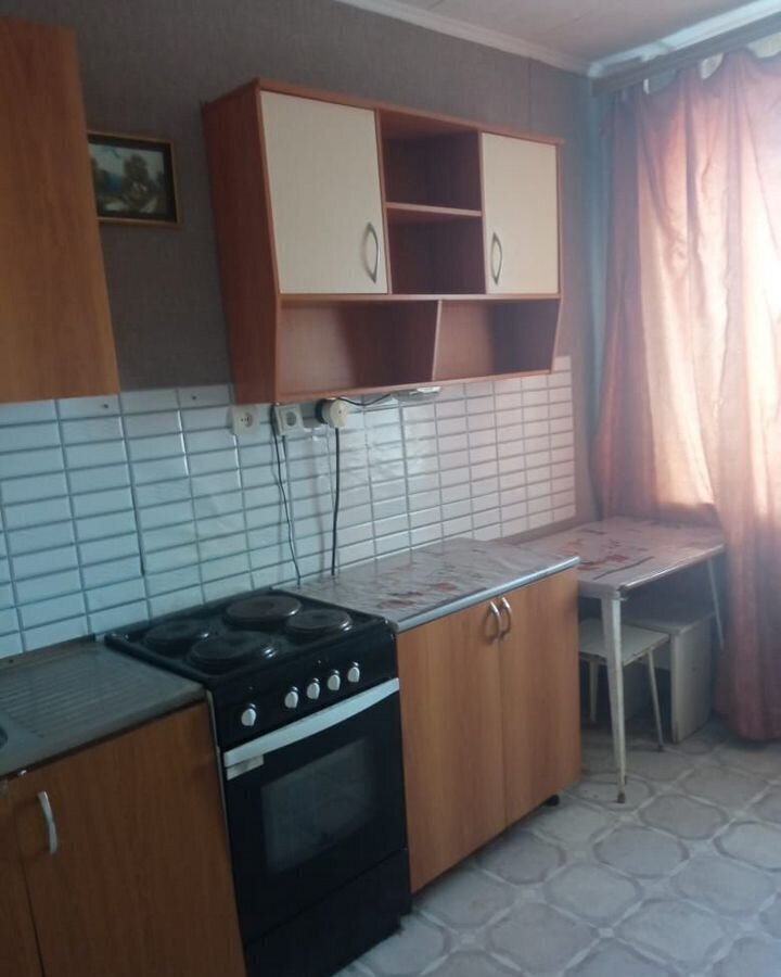 квартира г Саратов р-н Октябрьский пл Дегтярная 1/13 фото 2