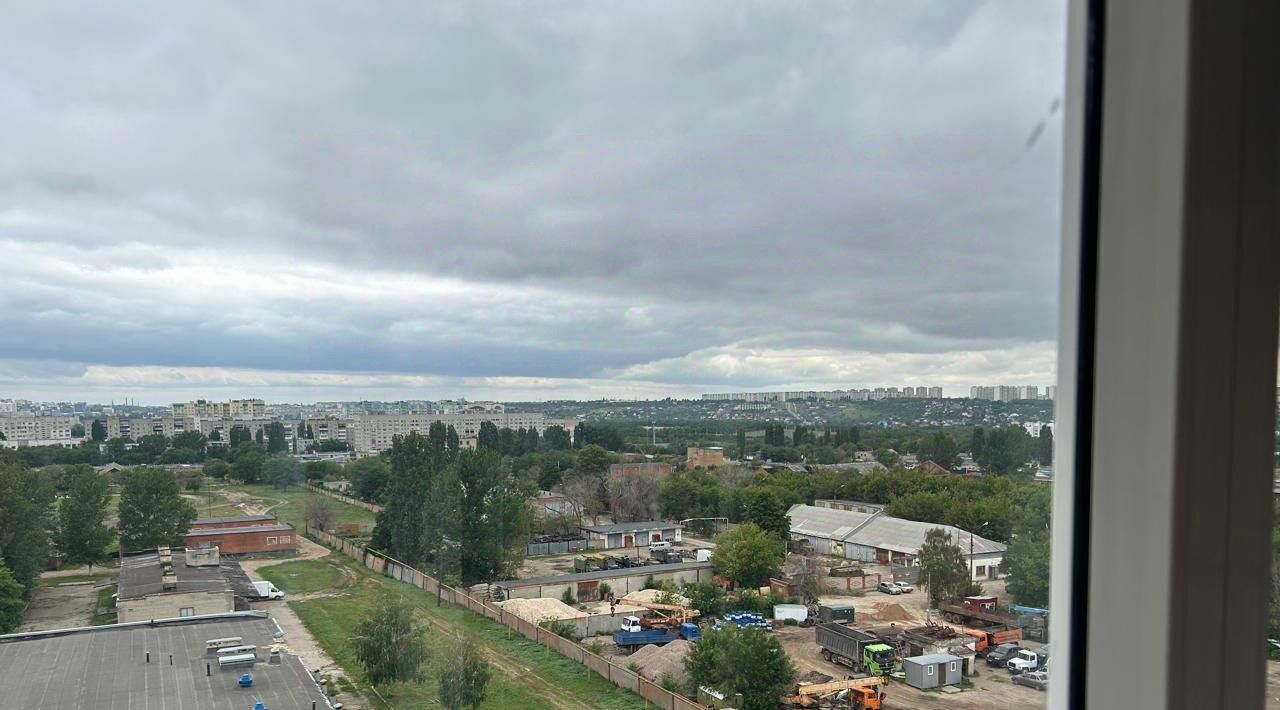 квартира г Саратов р-н Кировский ул Танкистов 77ак/2 фото 9