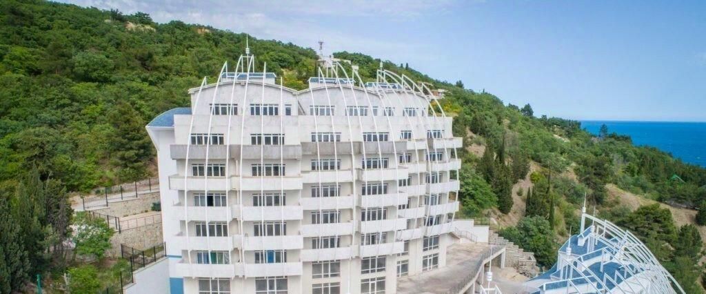 квартира г Ялта пгт Береговое ул Кипарисная 51а фото 2