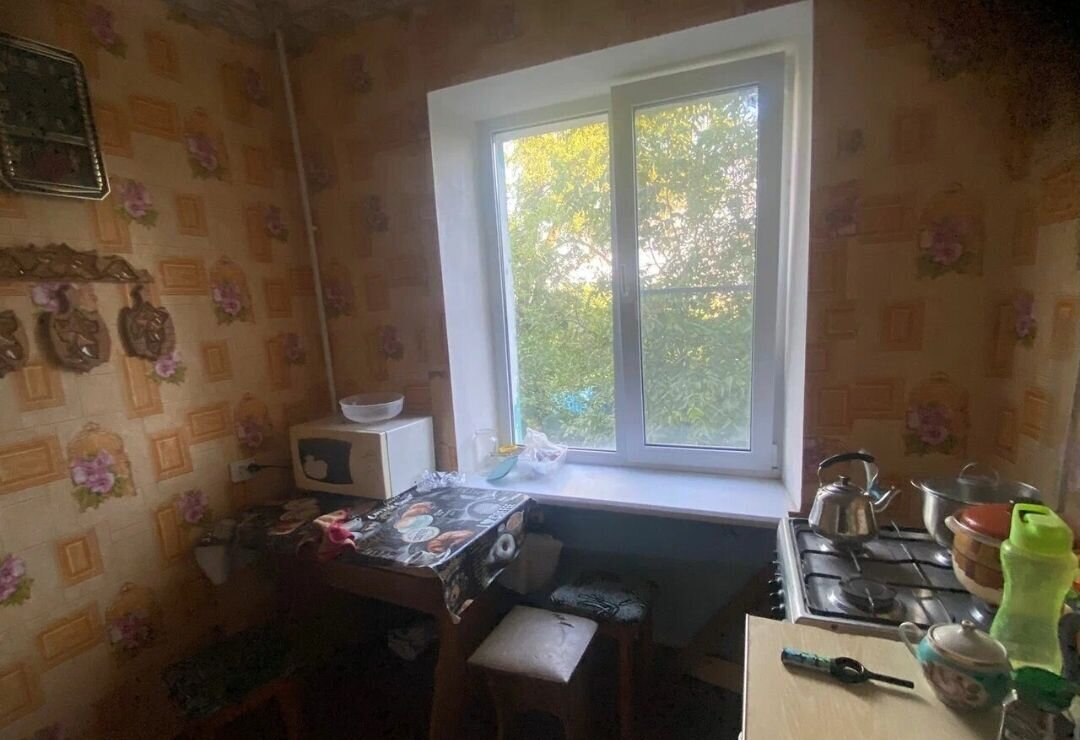 квартира г Каменск-Шахтинский мкр Лиховской ул Ленина 126 фото 5