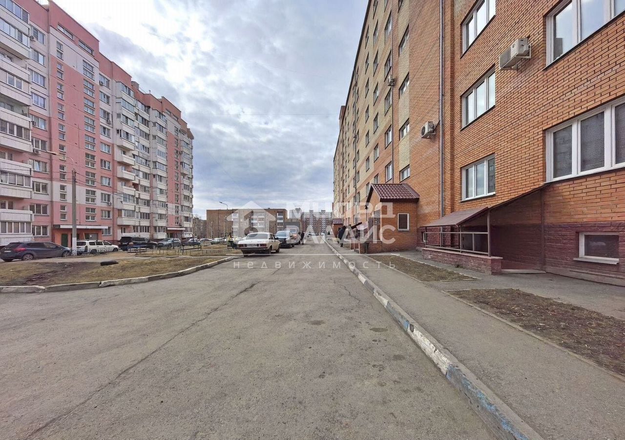 квартира г Омск р-н Кировский ул Мельничная 87к/3 фото 3