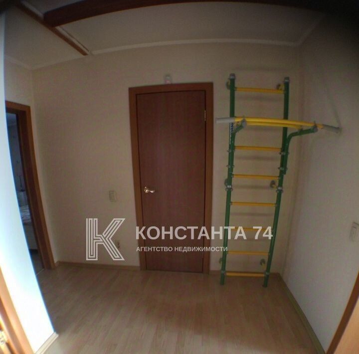 квартира г Челябинск р-н Калининский ул Российская 8б фото 6