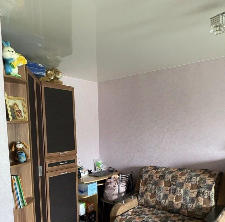 квартира г Волгоград р-н Тракторозаводский ул им. Дзержинского 49 фото 2