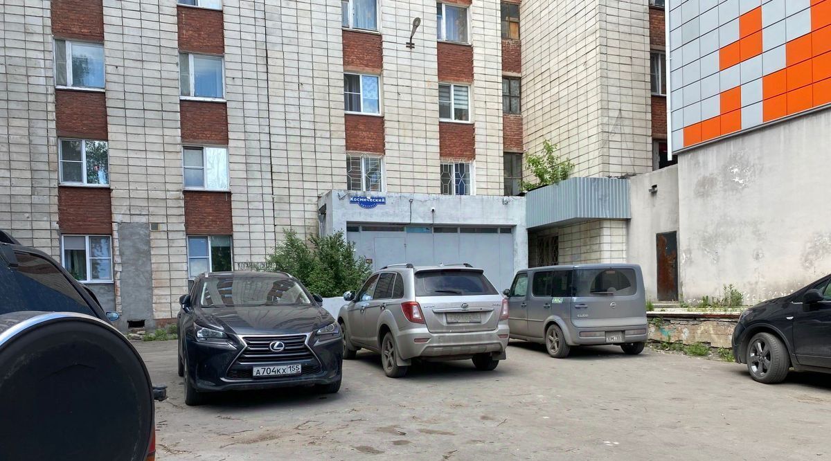 квартира г Омск р-н Кировский пр-кт Комарова 15 фото 7