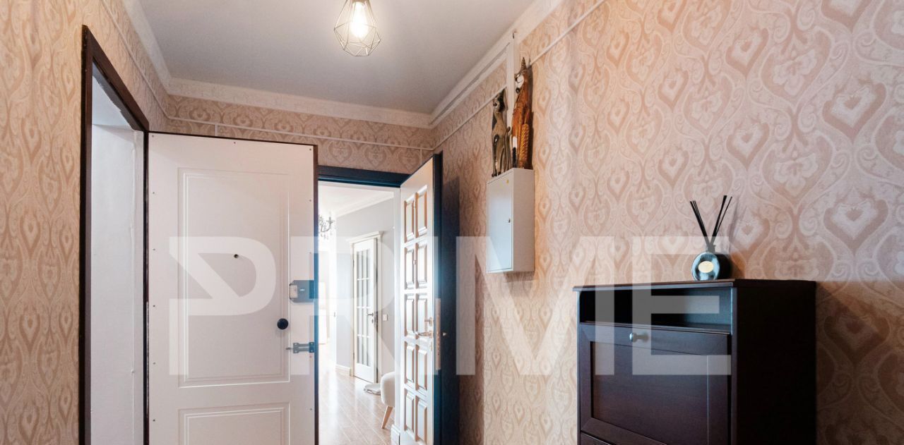 квартира г Омск р-н Центральный ул Омская 127к/1 фото 17