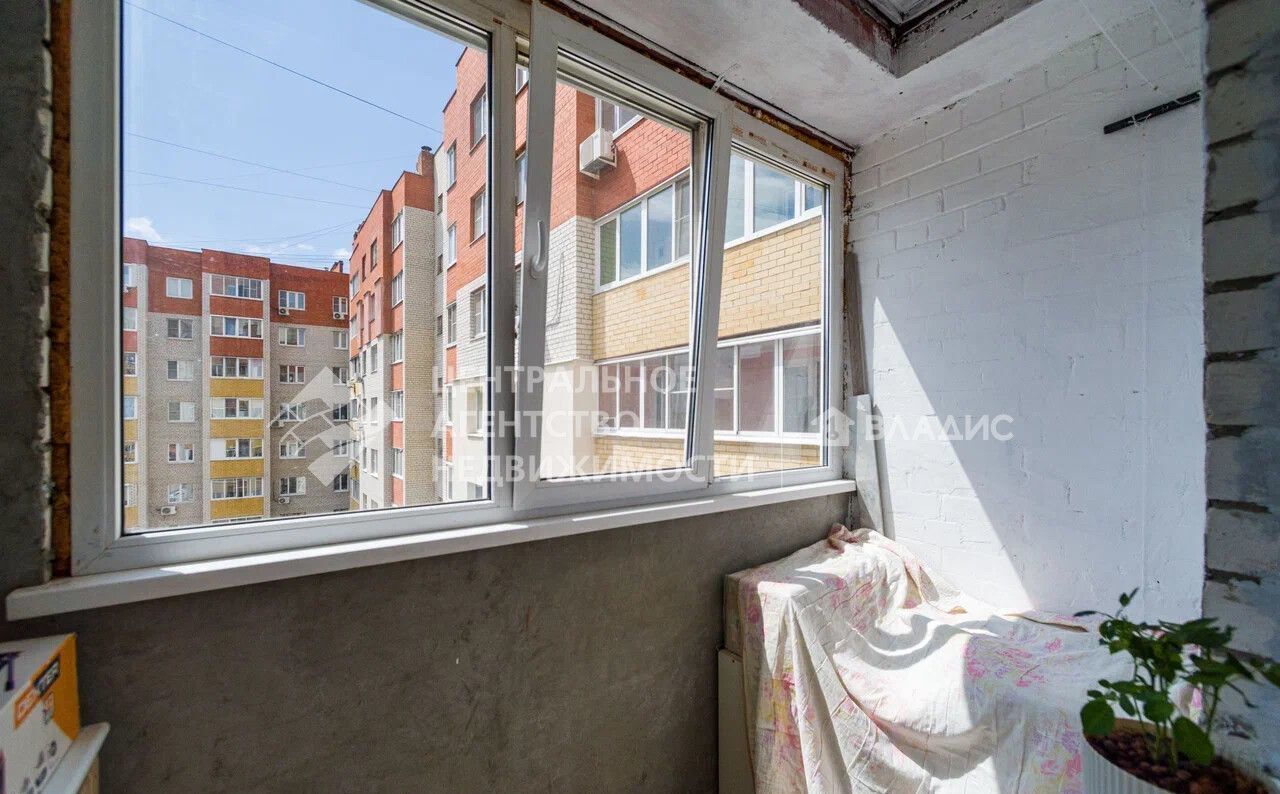 квартира г Рязань р-н Московский ул Вишневая 21к/1 фото 4