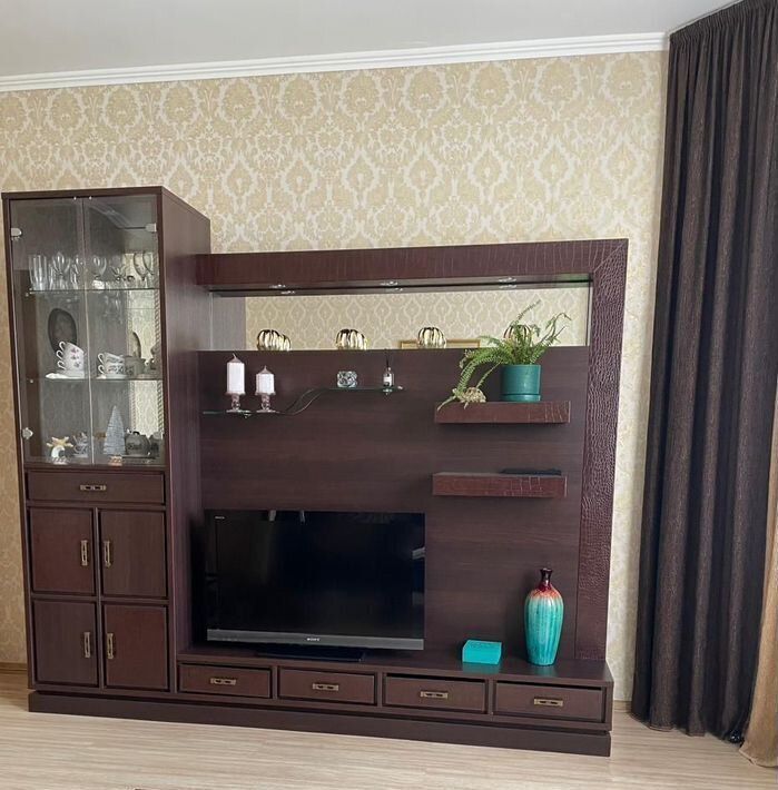квартира г Омск р-н Кировский пр-кт Комарова 17к/1 фото 3