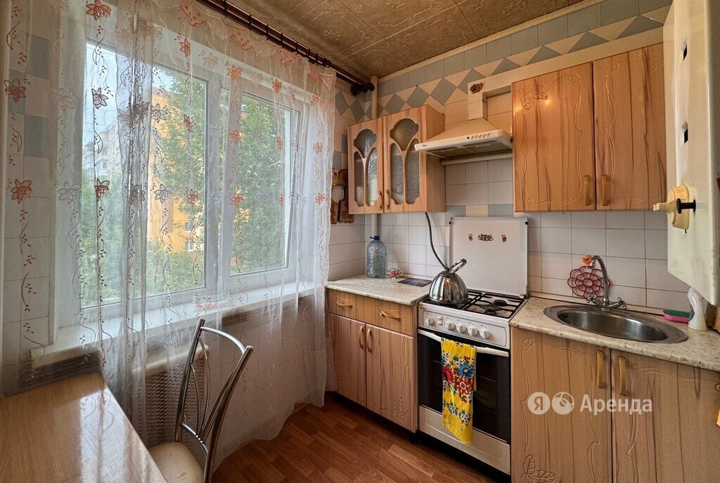 квартира г Саратов р-н Заводской ул Кавказская 30 фото 1