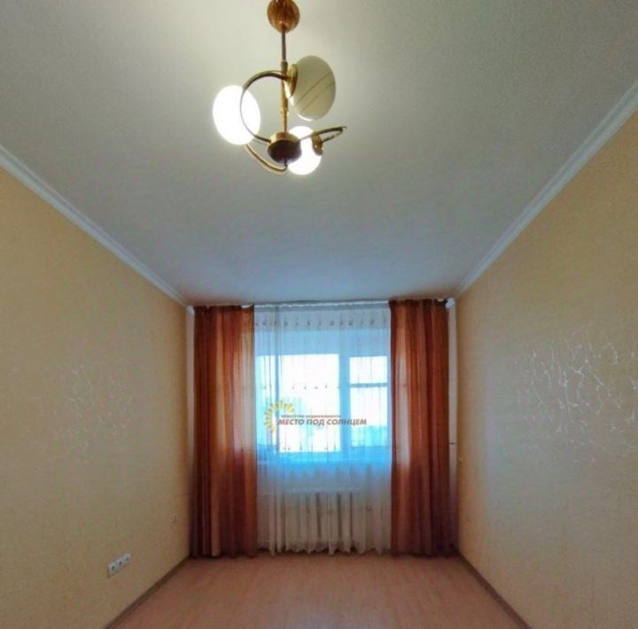 квартира р-н Ейский г Ейск ул Красная 57/2 фото 3