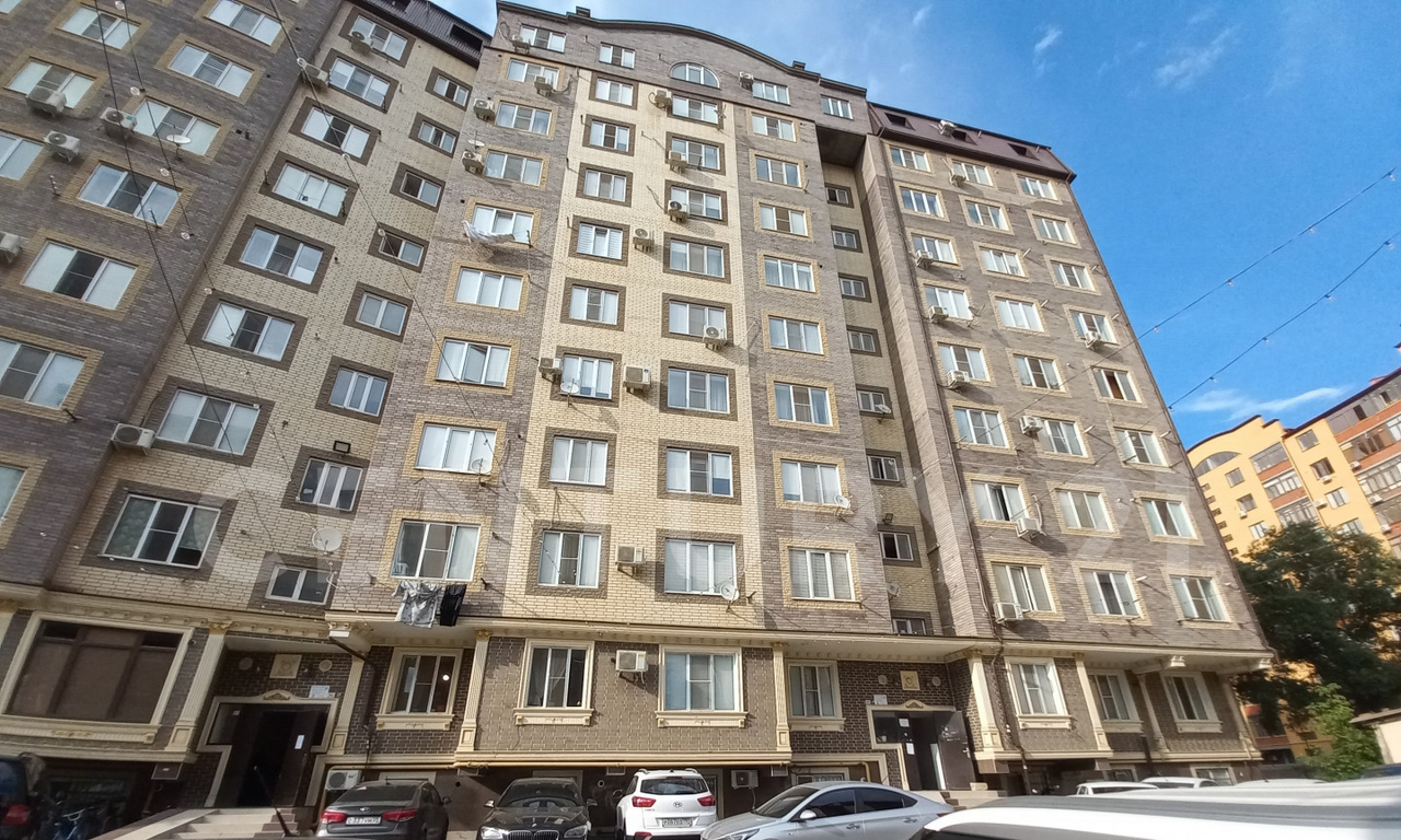 квартира г Махачкала р-н Ленинский ул Ирчи Казака 69а фото 1