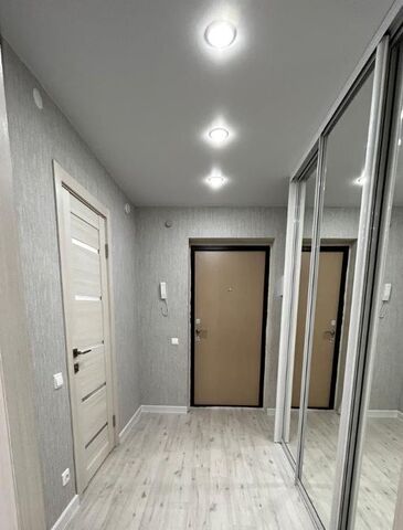 квартира р-н Автозаводский ул Виктора Полякова 15 фото