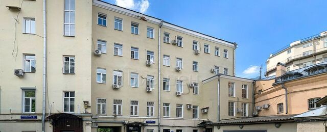 метро Чкаловская б-р Покровский 8с/2а фото