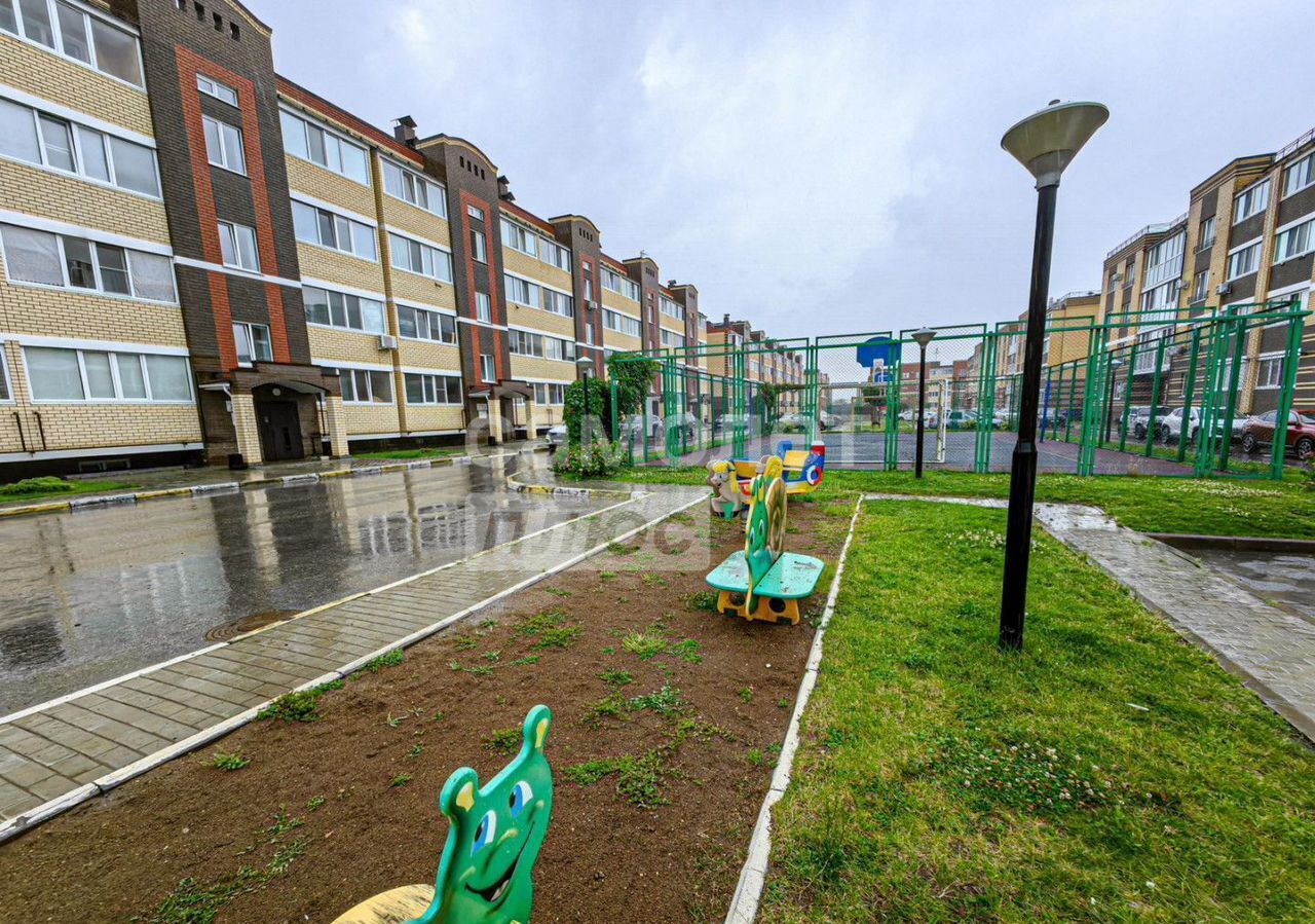 квартира г Ульяновск р-н Заволжский пр-кт Маршала Устинова 10 фото 1