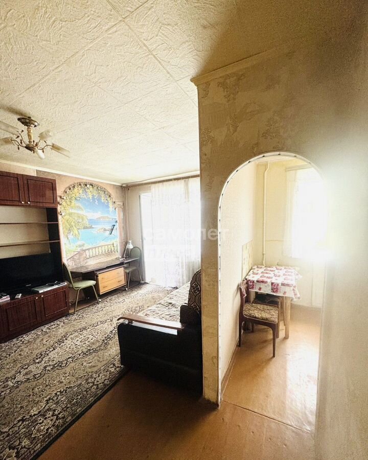 квартира г Волгоград р-н Кировский ул 64-й Армии 77 фото 3