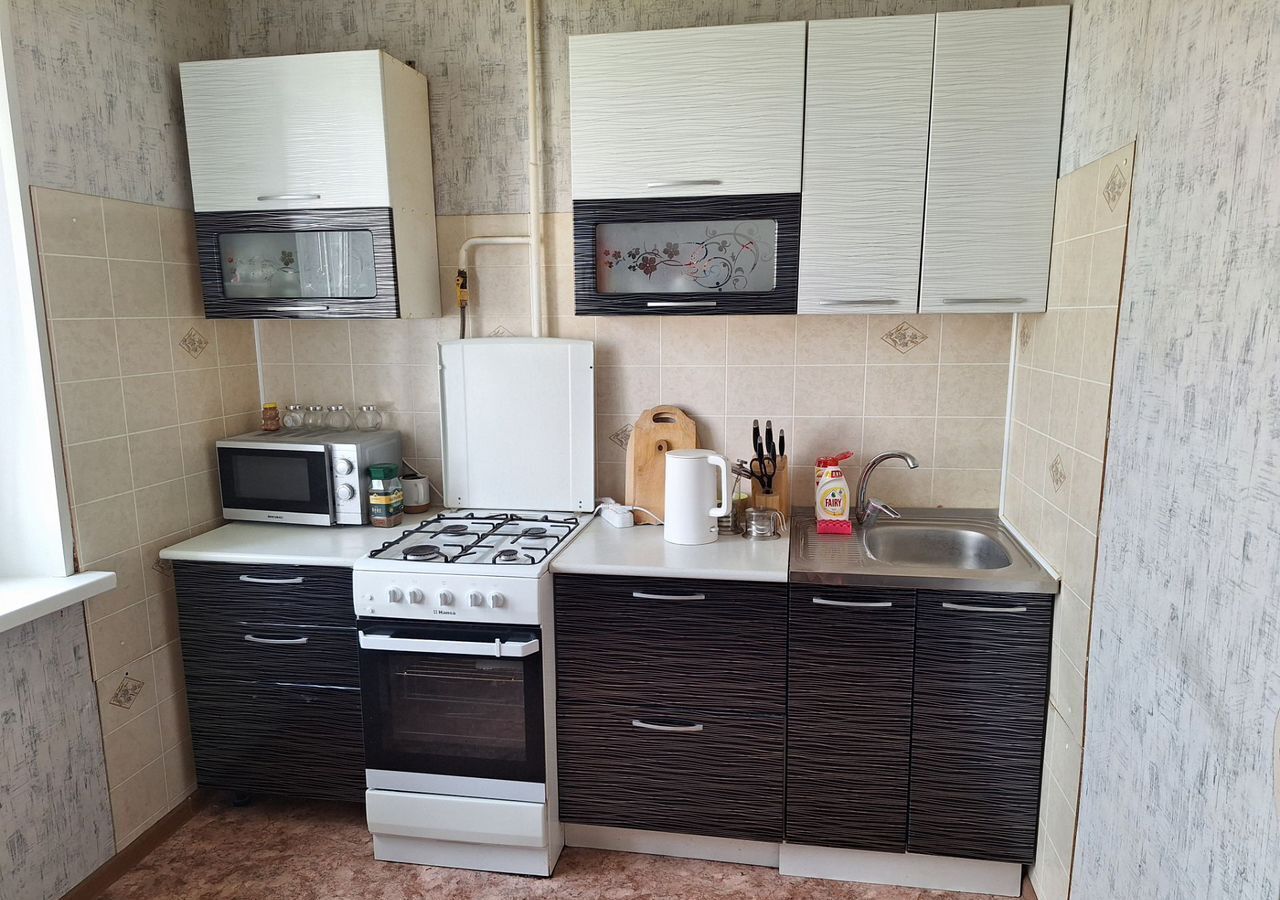 квартира г Оренбург р-н Ленинский ул Салмышская 46/2 фото 3