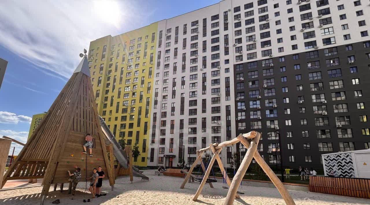 квартира г Курск р-н Сеймский ул Энгельса 115а/2 фото 4