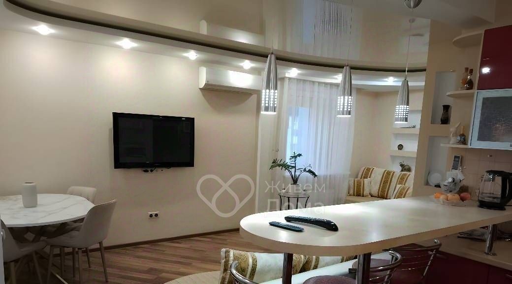 квартира г Волгоград р-н Красноармейский ул 2-я Динамовская 6а фото 1