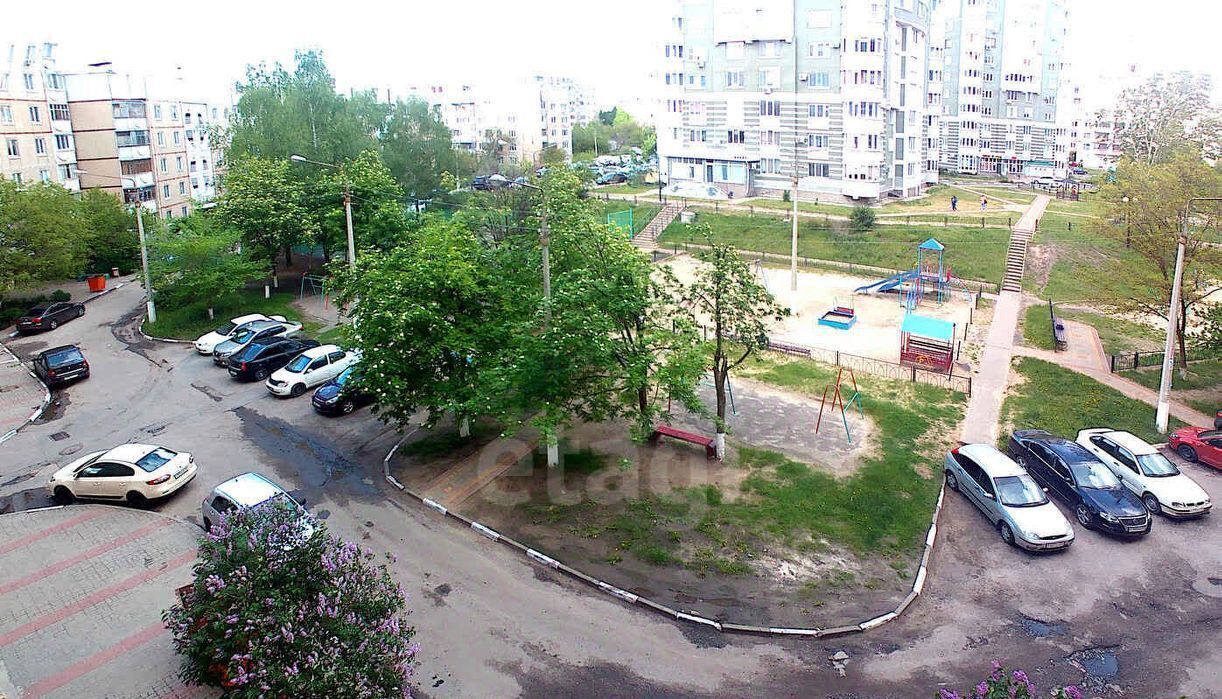 квартира г Белгород 10-й микрорайон Западный ул 60 лет Октября 8 фото 2