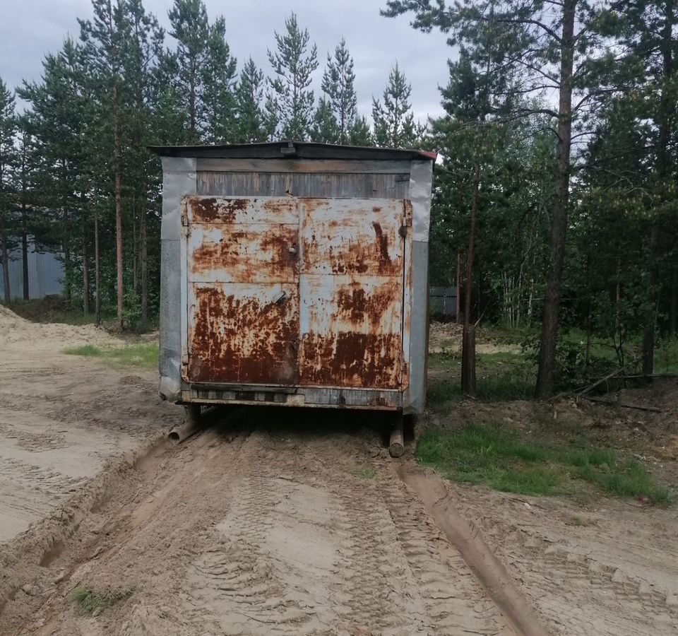 гараж г Губкинский ул Строителей Тюменская обл. фото 1