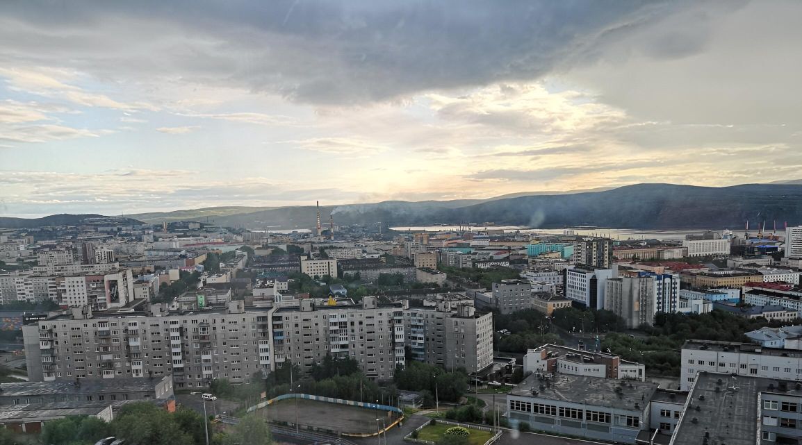 квартира г Мурманск р-н Октябрьский ул Старостина 31 фото 2