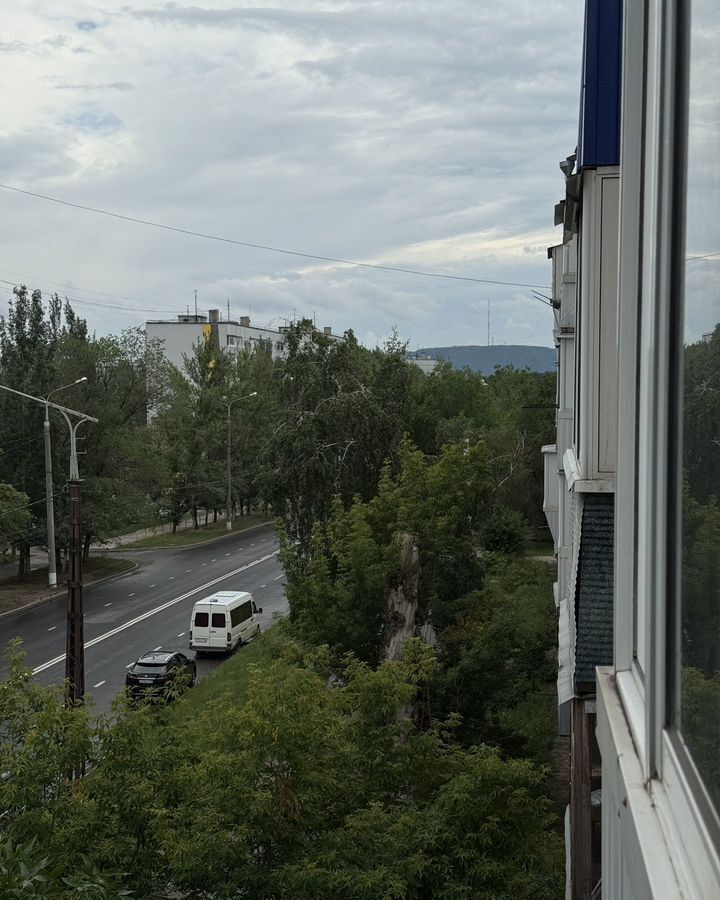квартира г Тольятти р-н Комсомольский ул Механизаторов 9 фото 5