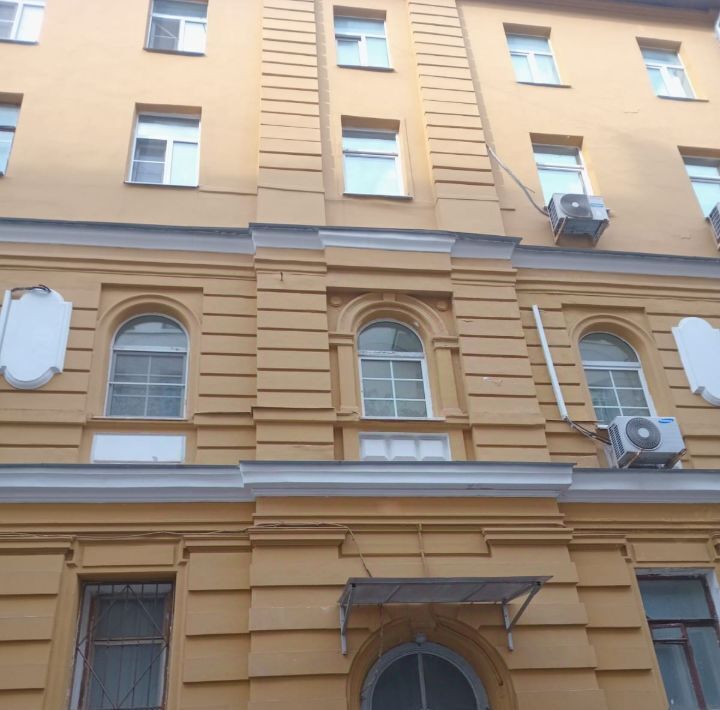комната г Москва метро Кропоткинская пер Барыковский 10 фото 15