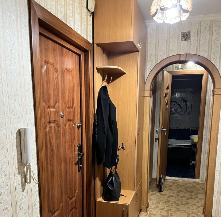 квартира г Тольятти р-н Автозаводский 14 квартал ул Автостроителей 47 фото 12