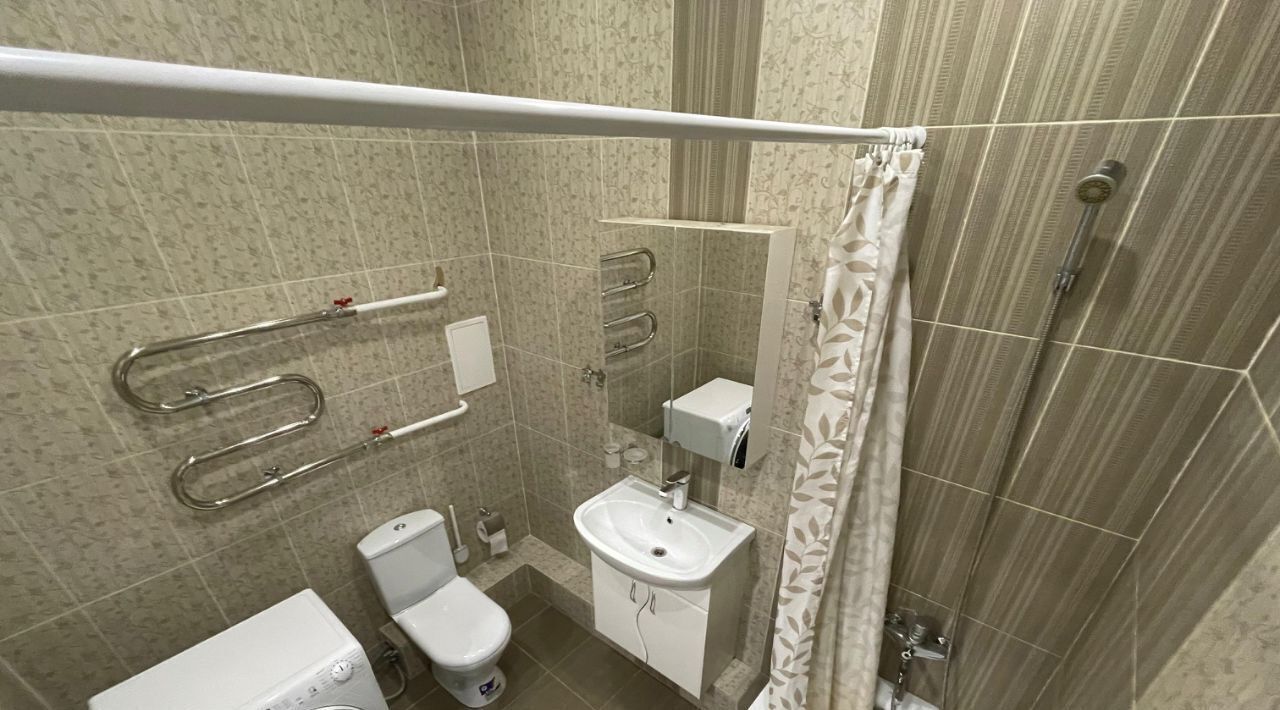 квартира г Краснодар р-н Центральный ул Октябрьская 181/2 Западный фото 7
