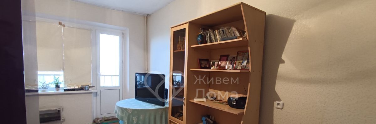 квартира г Волгоград р-н Дзержинский ул Космонавтов 33 фото 1