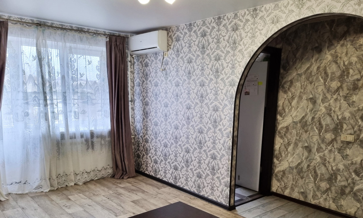 квартира г Волгоград микрорайон Канатный ул Российская 2 м-н фото 3