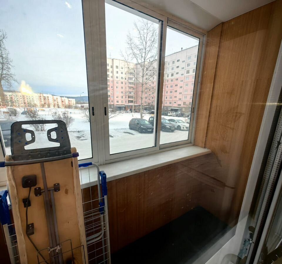 квартира г Братск р-н Центральный ул Советская 25 фото 4