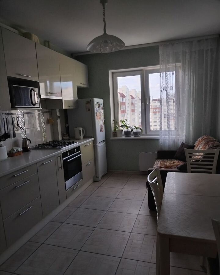 квартира г Омск р-н Центральный ул 21-я Амурская 35 фото 19