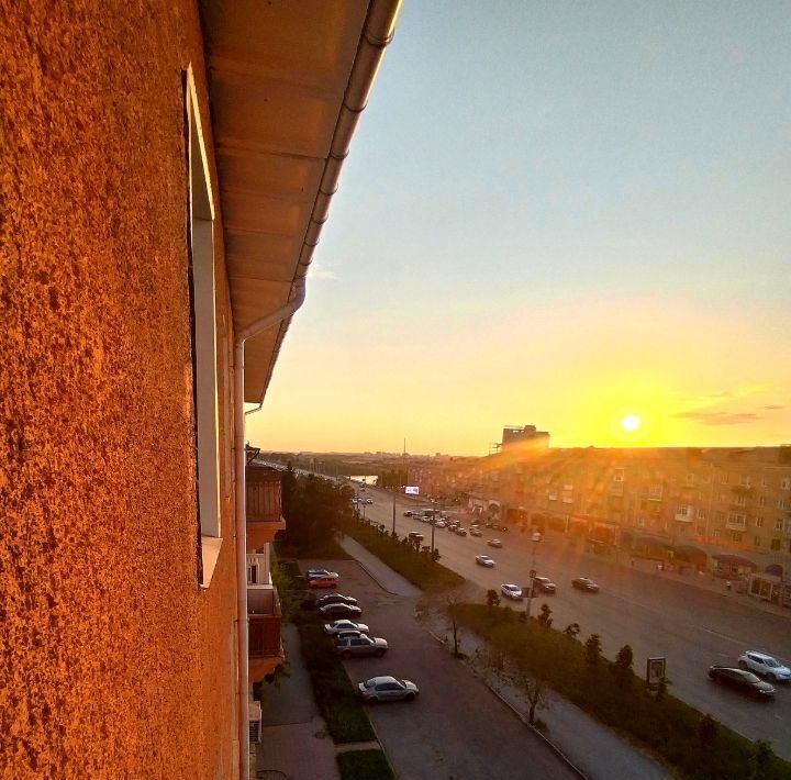 квартира г Омск р-н Центральный пр-кт Карла Маркса 12 фото 3