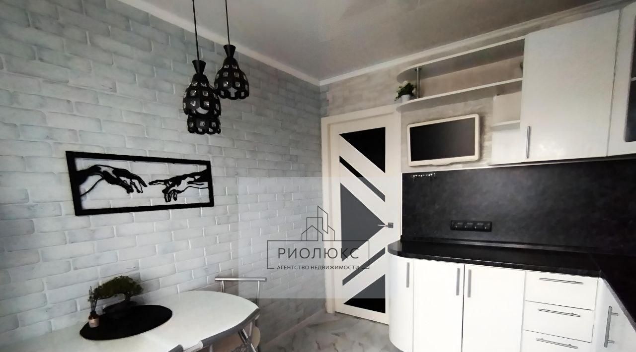 квартира г Магнитогорск р-н Орджоникидзевский ул Тевосяна 31/2 фото 7