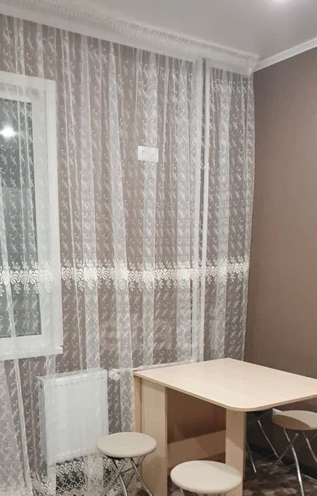 квартира г Оренбург р-н Ленинский ул Салмышская 63 фото 5