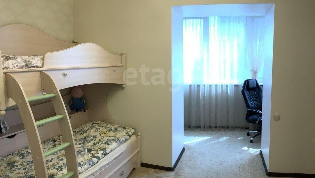 квартира г Энгельс наб им генерал-лейтенанта Рудченко М.М. 13 фото 4