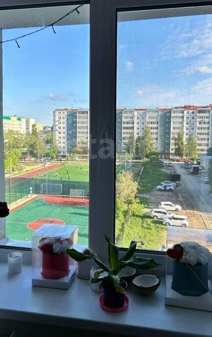 квартира г Саратов ул им братьев Никитиных 6 фото 23