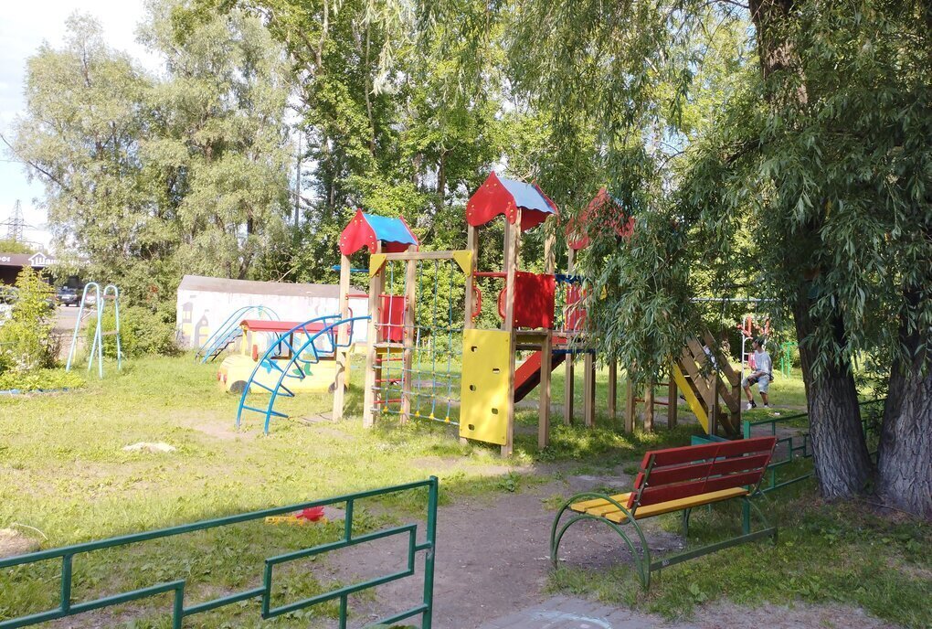 квартира р-н Россошанский г Россошь ул Малиновского 3а фото 2