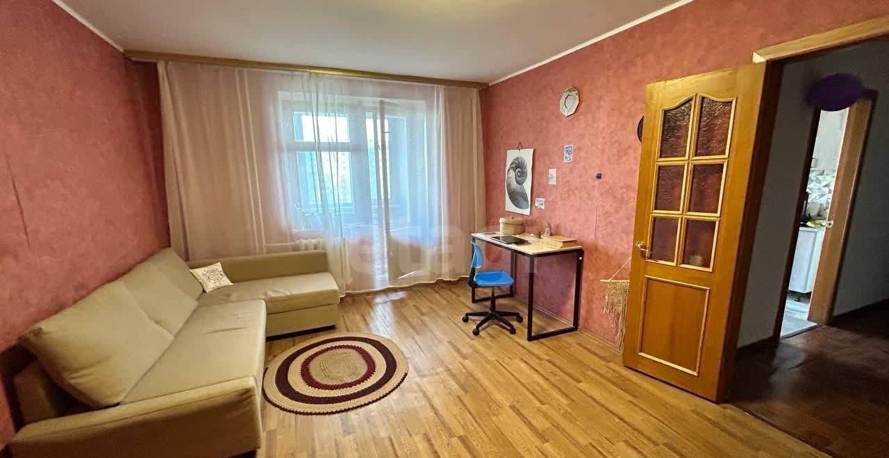 квартира г Саратов р-н Волжский ул им братьев Никитиных 6 фото 1